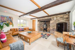 Sitting Room- click for photo gallery